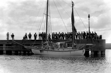 Te Rapunga Reflects New Dawn for Traditional Boat Building