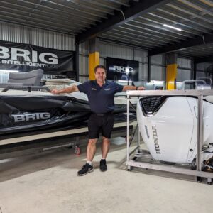 Ryan Slater Sirocco Qld fitting the BRIG Eagle 8 with the new Honda 350hp engine for SCIBS 2024